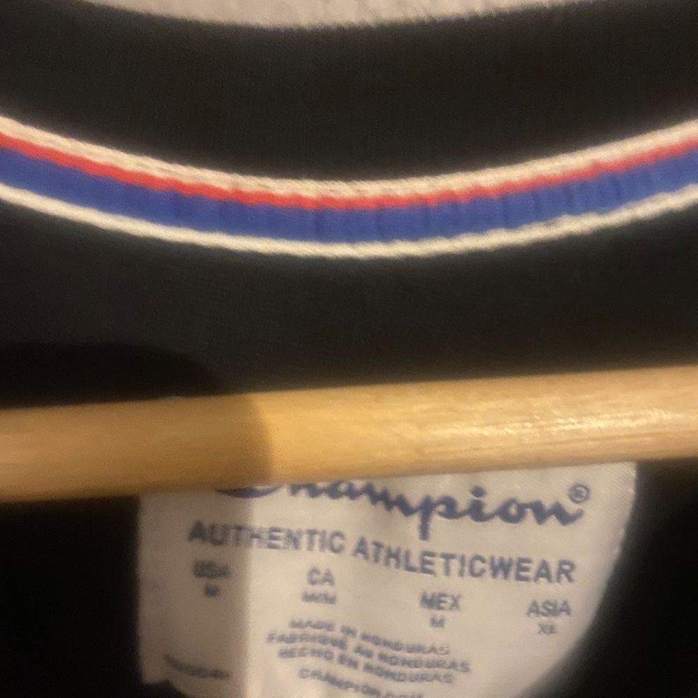 Sweatshirt - Picture 2 of 2